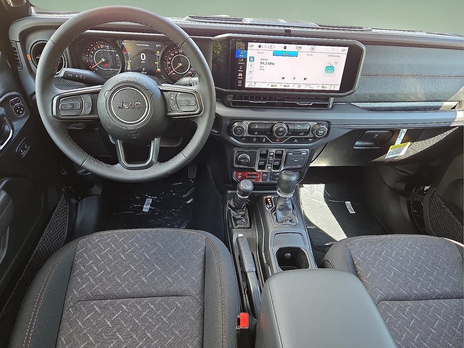 2025 Jeep Gladiator GLADIATOR MOJAVE 4X4