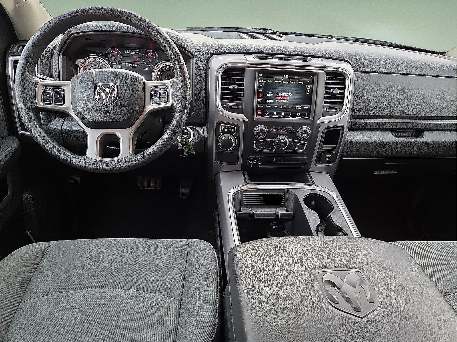 2023 RAM 1500 Classic SLT Crew Cab 4x2 5'7' Box