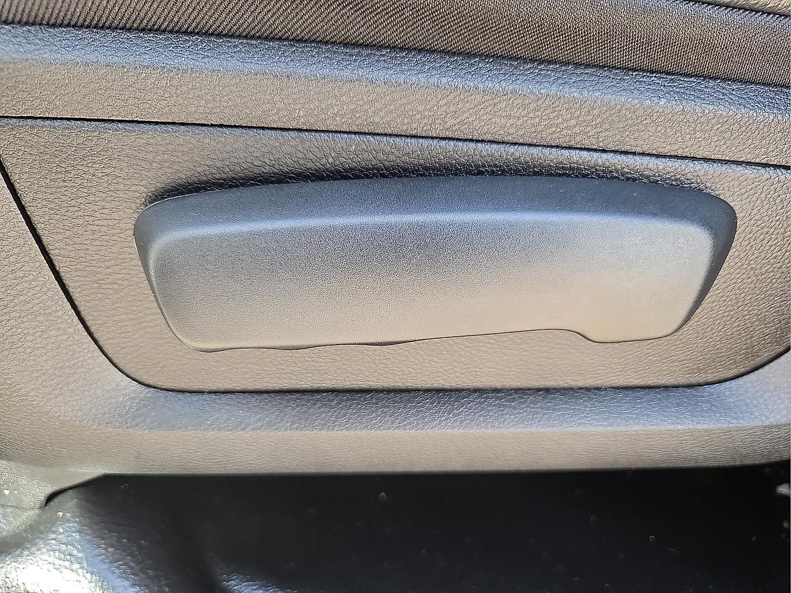 2023 RAM 1500 Classic Tradesman Quad Cab 4x4 6'4' Box