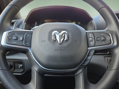 2025 RAM Ram 1500 RAM 1500 TRADESMAN CREW CAB 4X4 5'7' BOX