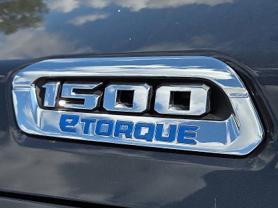 2025 RAM Ram 1500 RAM 1500 TRADESMAN CREW CAB 4X4 5'7' BOX