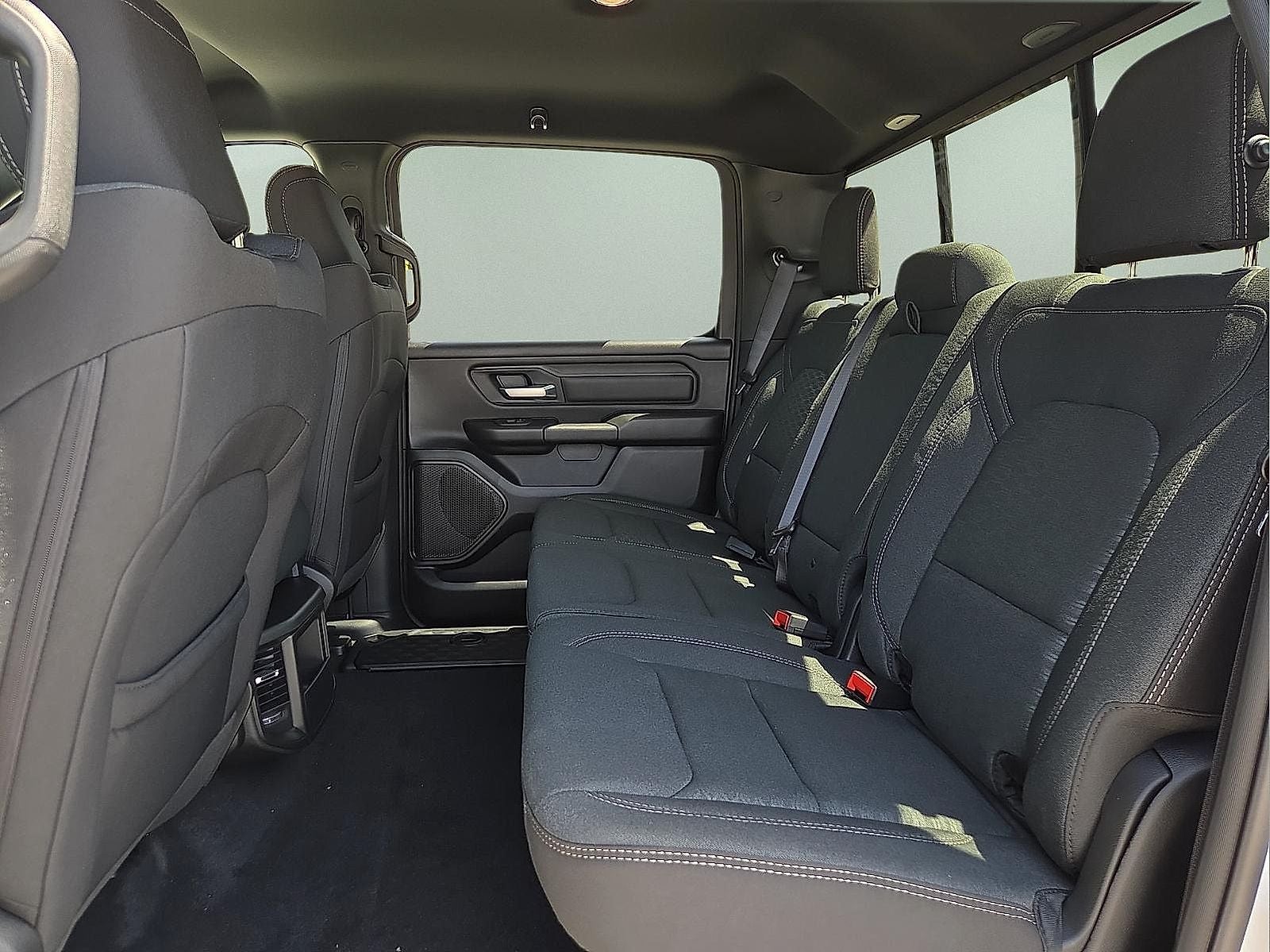 2026 RAM 1500 RAM 1500 WARLOCK CREW CAB 4X4 5'7' BOX