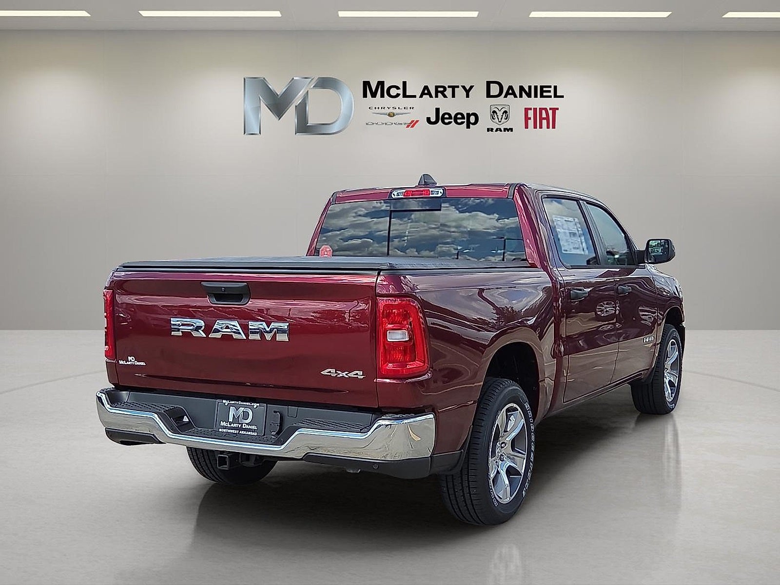 2025 RAM Ram 1500 RAM 1500 TRADESMAN CREW CAB 4X4 5'7' BOX