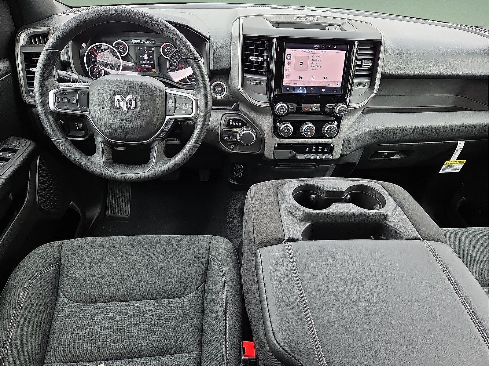 2025 RAM Ram 1500 RAM 1500 TRADESMAN CREW CAB 4X4 5'7' BOX