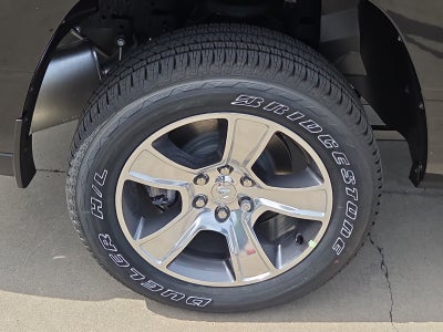 2027 RAM 1500 RAM 1500 TRADESMAN CREW CAB 4X4 5'7' BOX