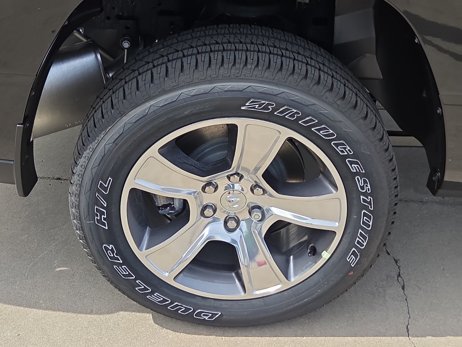 2027 RAM 1500 RAM 1500 TRADESMAN CREW CAB 4X4 5'7' BOX