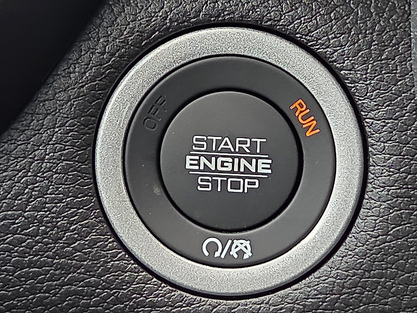 2025 RAM Ram 1500 RAM 1500 TRADESMAN CREW CAB 4X4 5'7' BOX