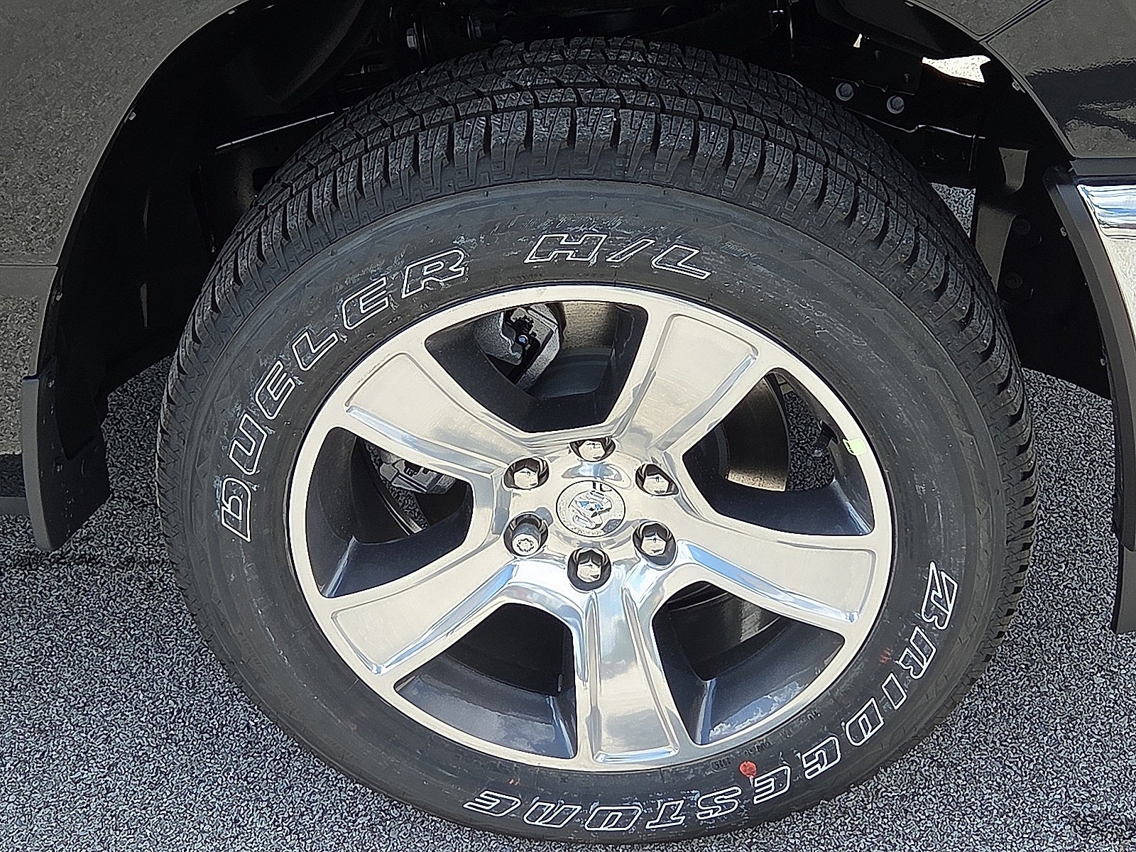 2025 RAM Ram 1500 RAM 1500 TRADESMAN CREW CAB 4X4 5'7' BOX