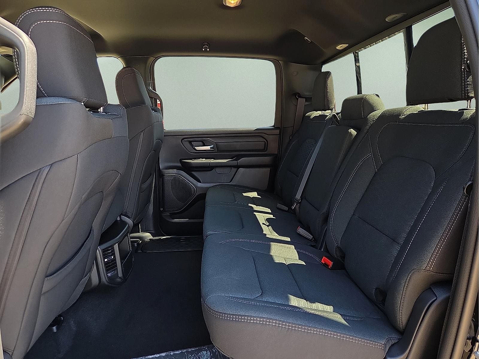 2026 RAM 1500 RAM 1500 TRADESMAN CREW CAB 4X4 5'7' BOX