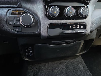 2026 RAM 1500 RAM 1500 TRADESMAN CREW CAB 4X4 5'7' BOX
