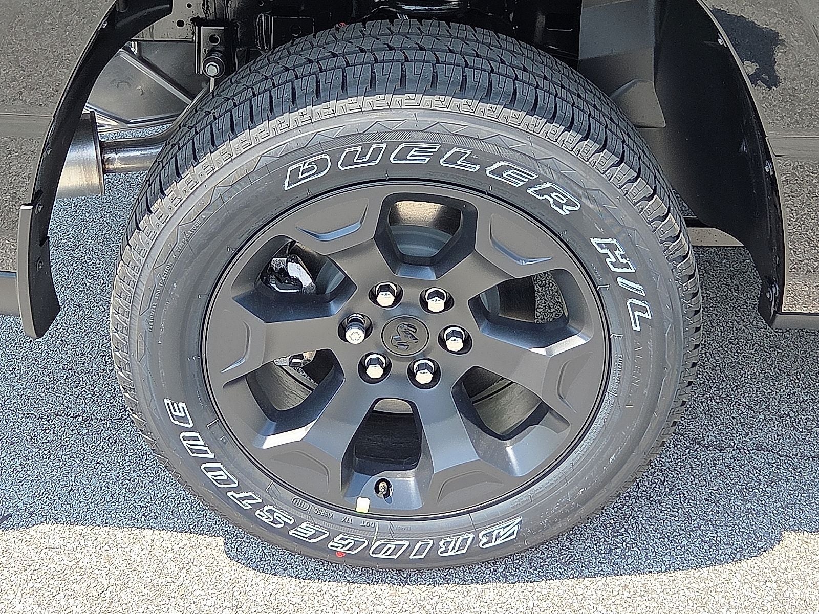 2026 RAM Ram 1500 RAM 1500 EXPRESS CREW CAB 4X4 5'7' BOX