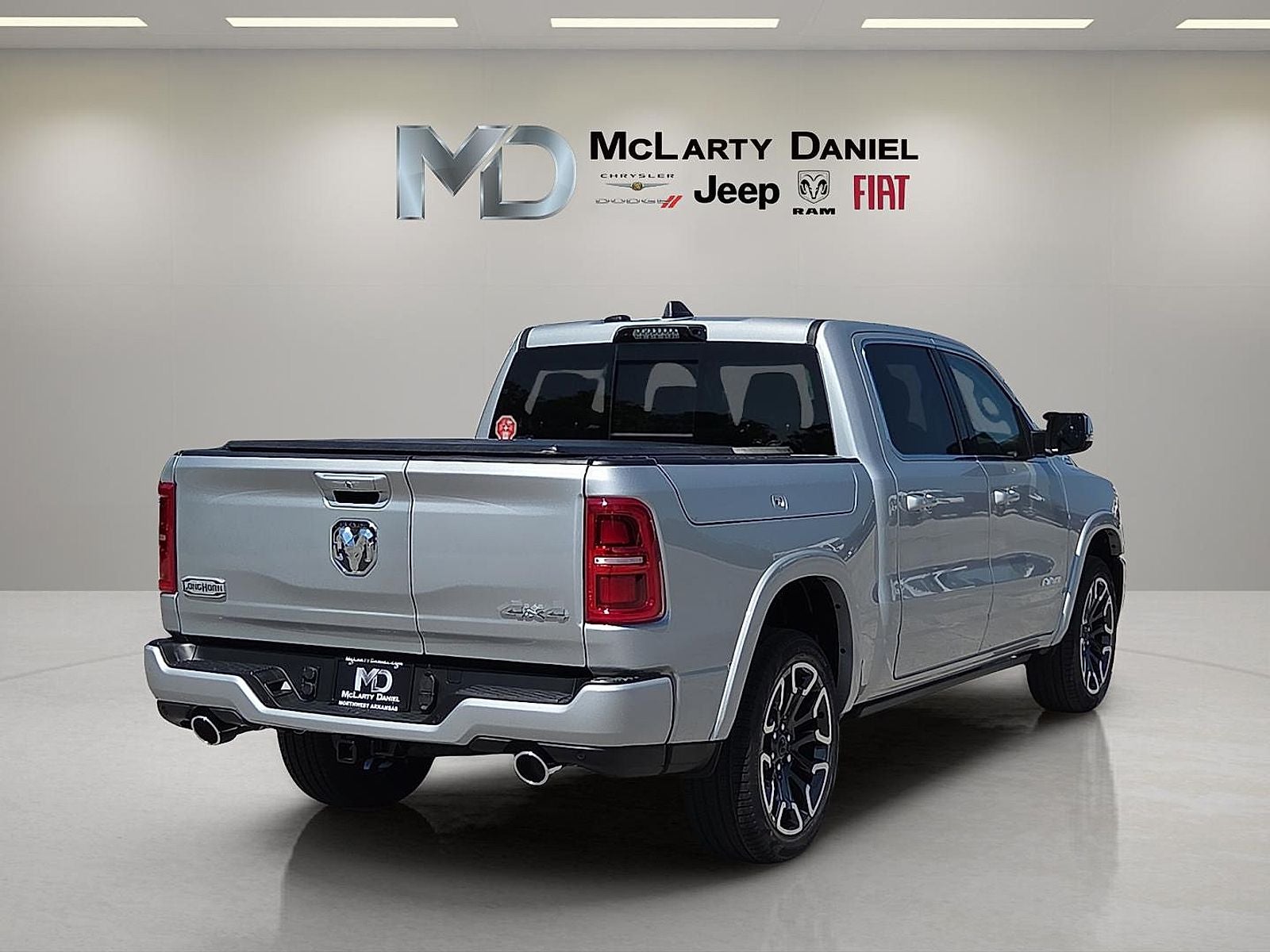 2026 RAM Ram 1500 RAM 1500 LIMITED LONGHORN CREW CAB 4X4 5'7' BOX