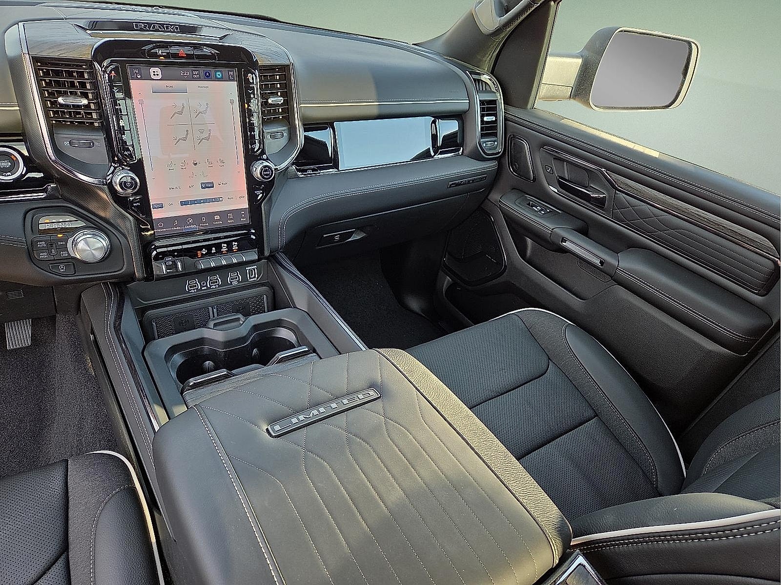 2026 RAM Ram 1500 RAM 1500 LIMITED CREW CAB 4X4 5'7' BOX