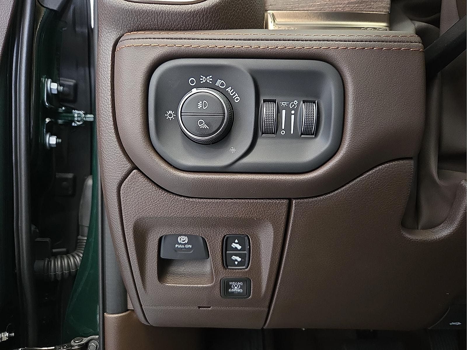 2026 RAM Ram 1500 RAM 1500 LIMITED LONGHORN CREW CAB 4X4 5'7' BOX
