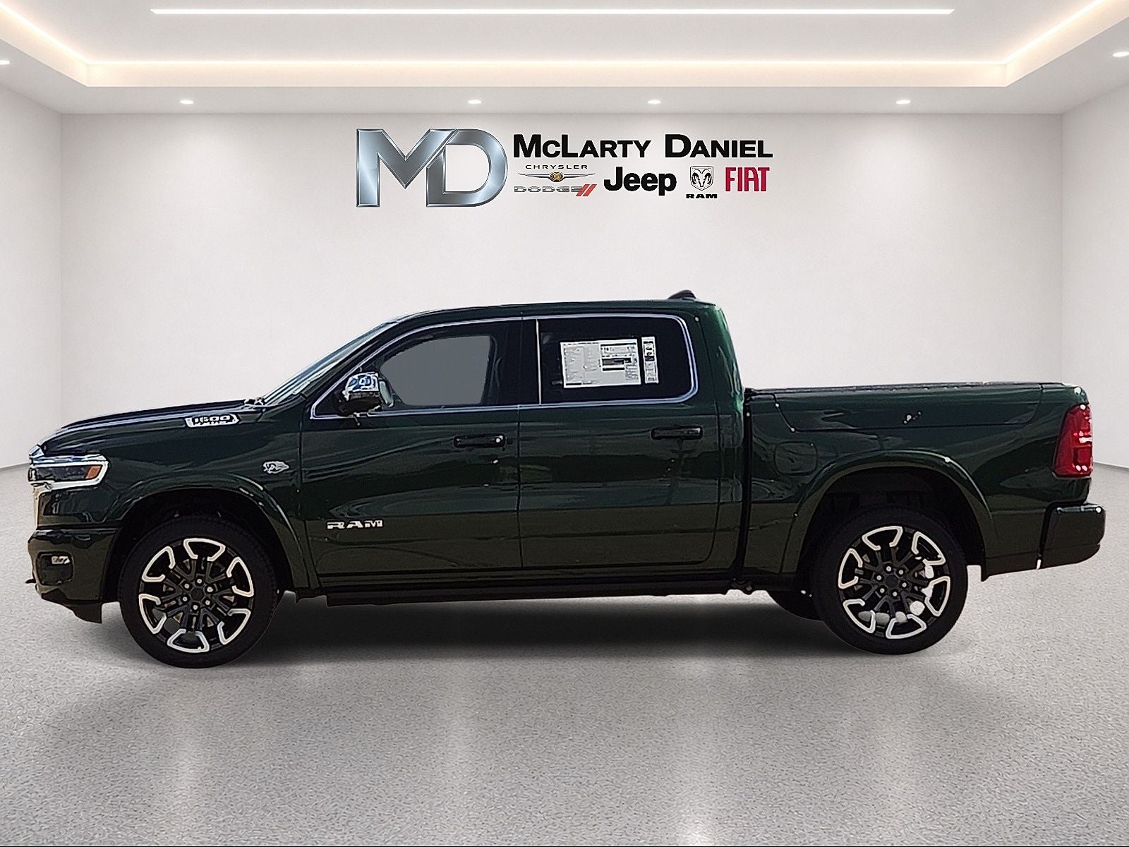 2027 RAM 1500 RAM 1500 LIMITED LONGHORN CREW CAB 4X4 5'7' BOX