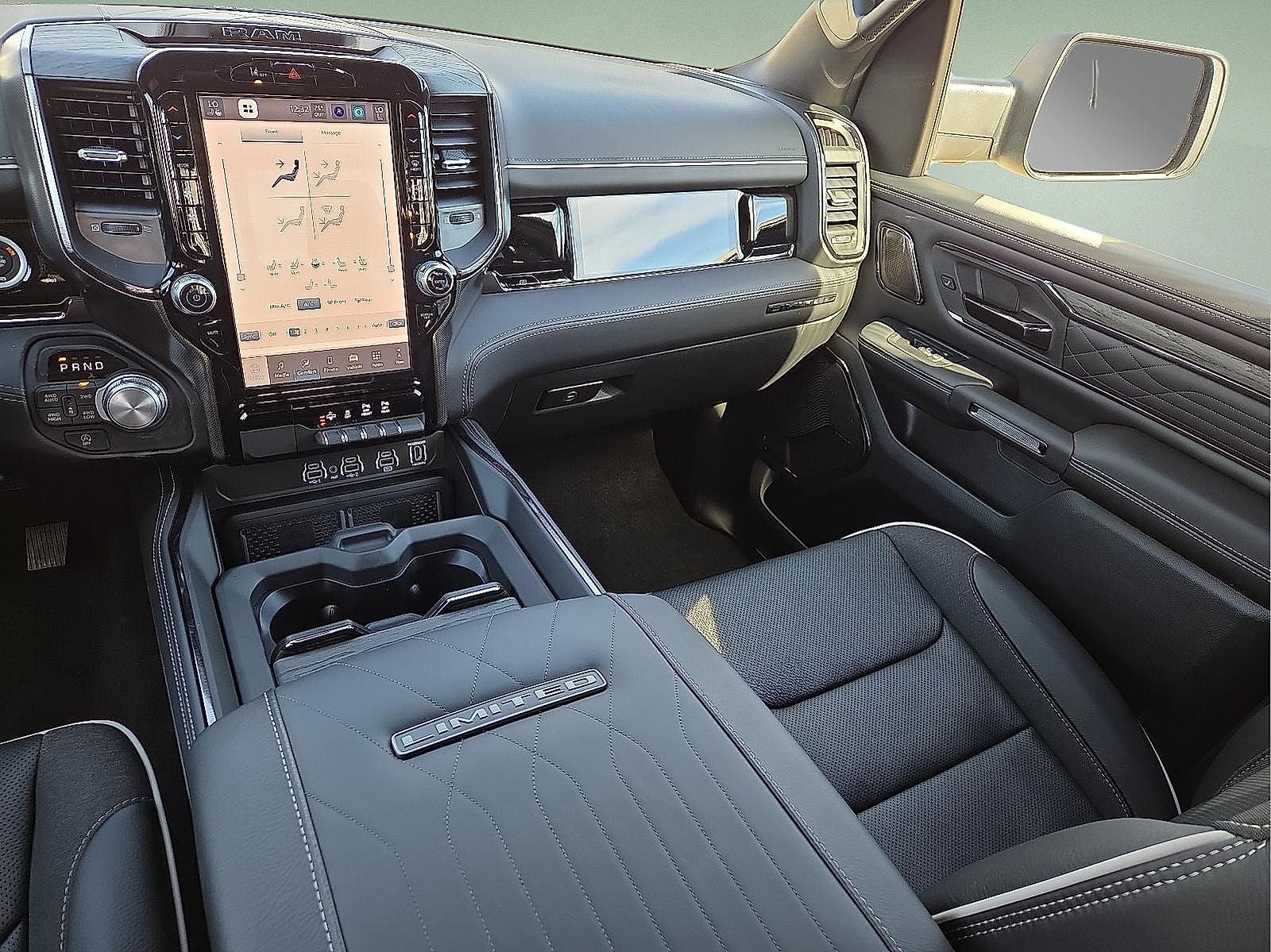 2026 RAM Ram 1500 RAM 1500 LIMITED CREW CAB 4X4 5'7' BOX