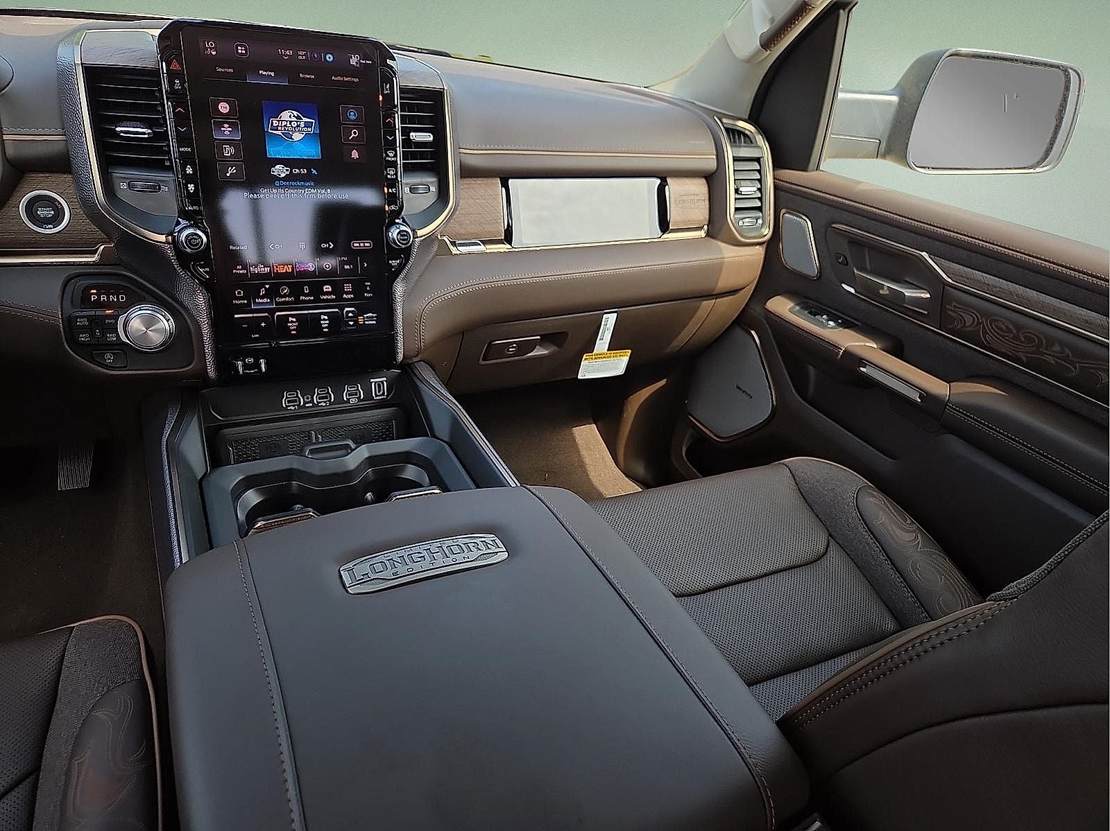 2027 RAM 1500 RAM 1500 LIMITED LONGHORN CREW CAB 4X4 5'7' BOX