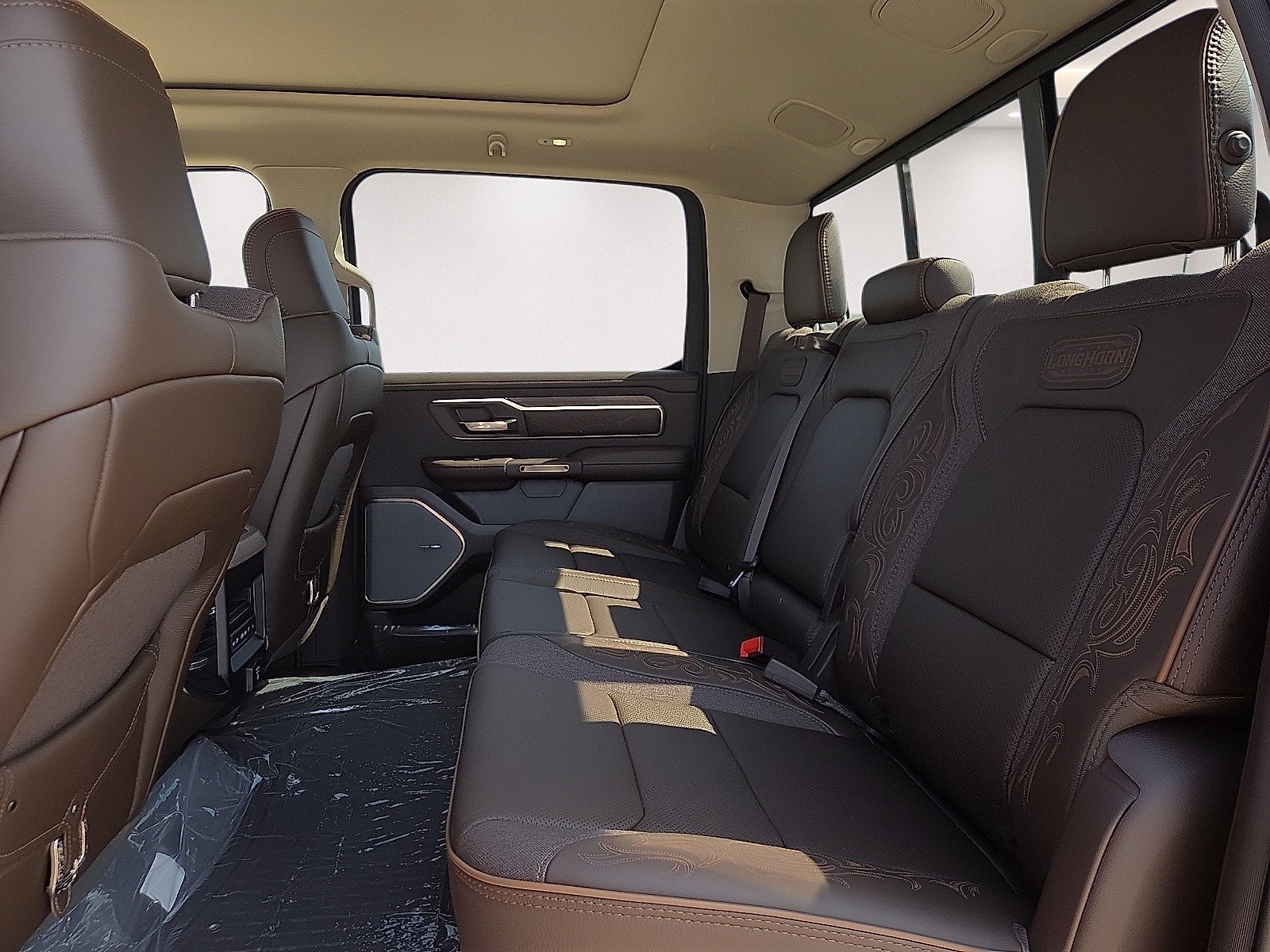 2027 RAM 1500 RAM 1500 LIMITED LONGHORN CREW CAB 4X4 5'7' BOX