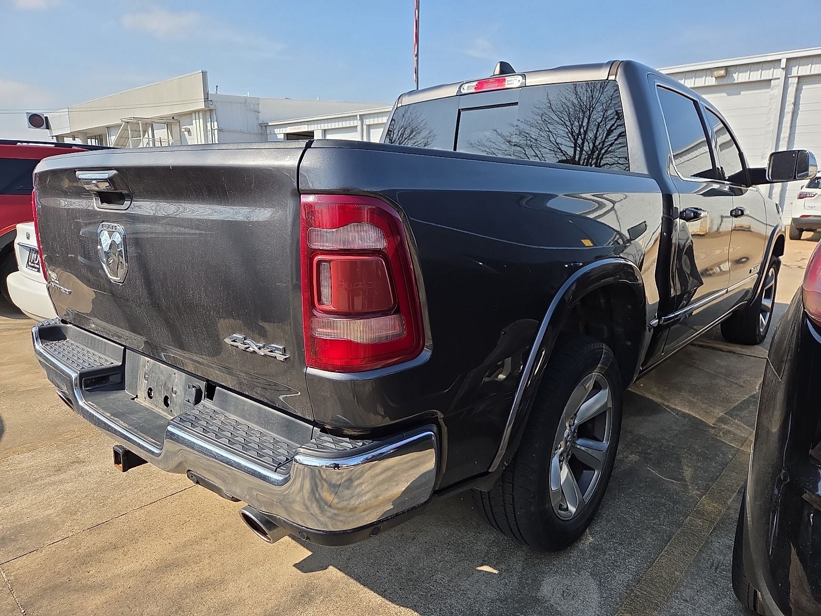 2019 RAM 1500 Limited Crew Cab 4x4 5'7' Box