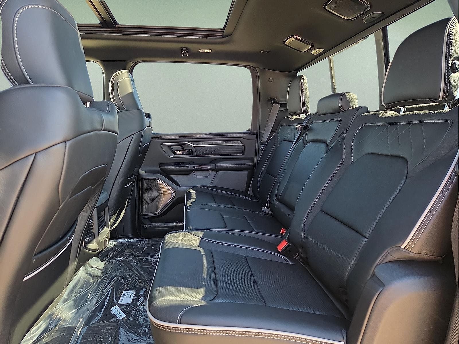 2026 RAM Ram 1500 RAM 1500 LIMITED CREW CAB 4X4 5'7' BOX