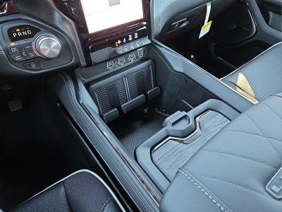 2026 RAM Ram 1500 RAM 1500 LIMITED CREW CAB 4X4 5'7' BOX