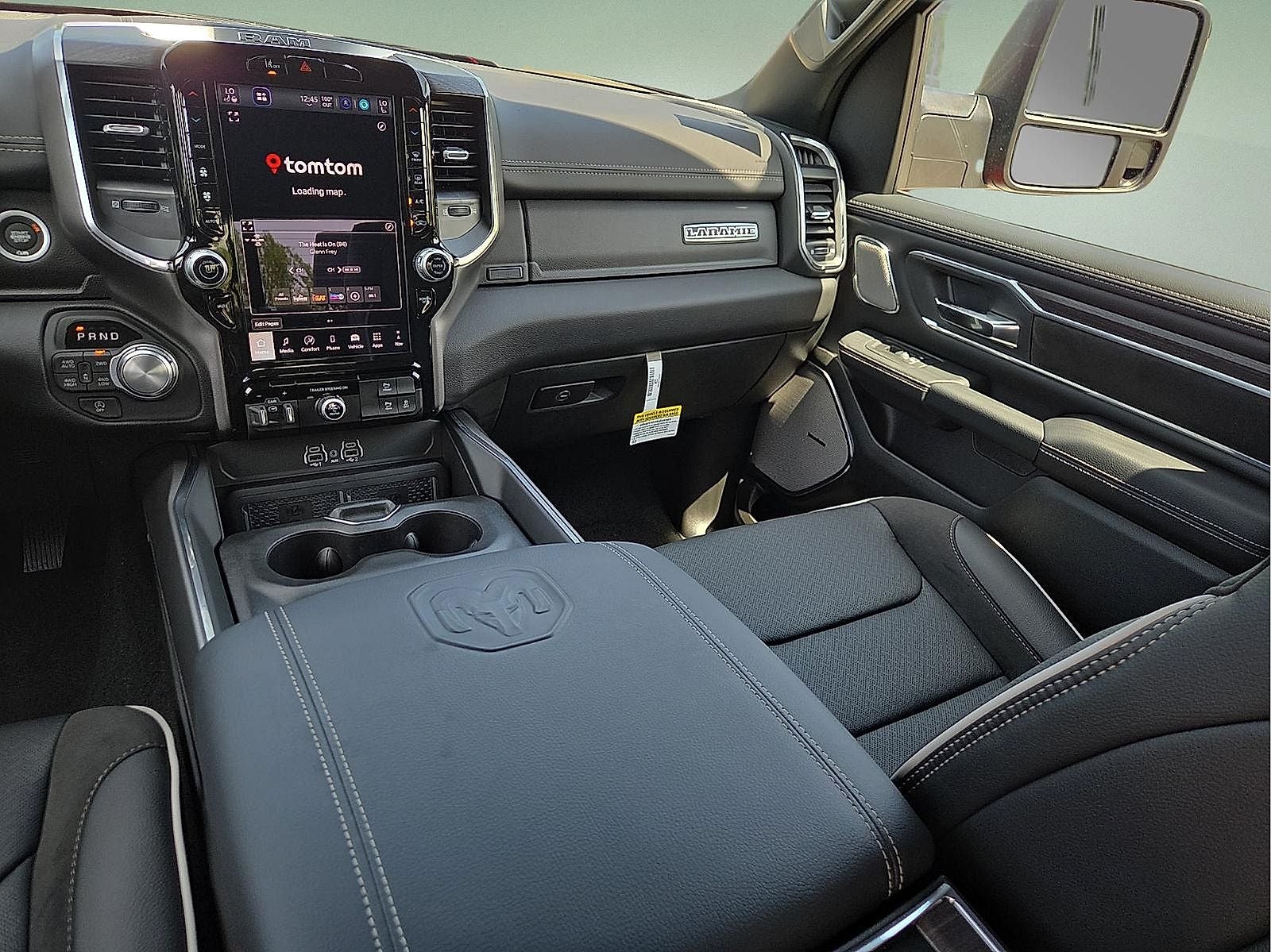 2027 RAM 1500 RAM 1500 LARAMIE CREW CAB 4X4 5'7' BOX