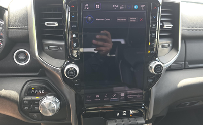 2025 RAM 1500 Laramie Crew Cab 4x4 5'7' Box