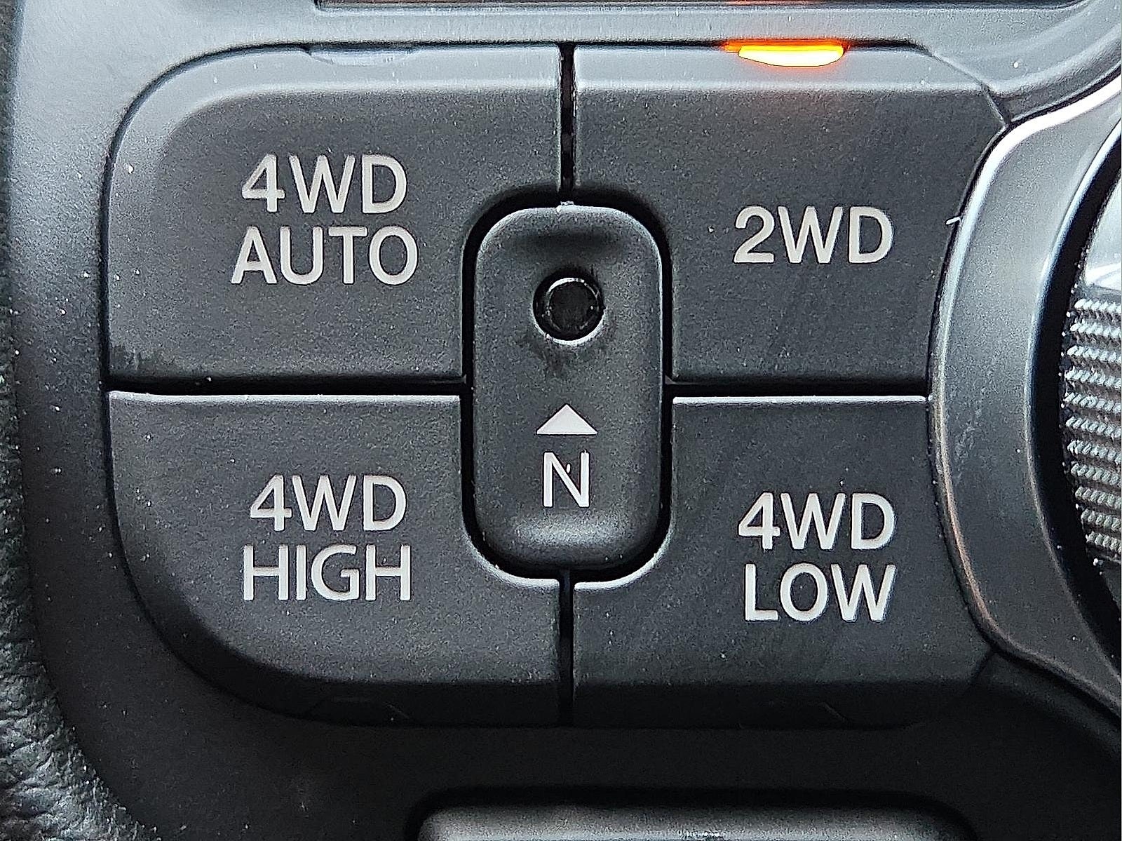 2025 RAM 1500 Laramie Crew Cab 4x4 5'7' Box