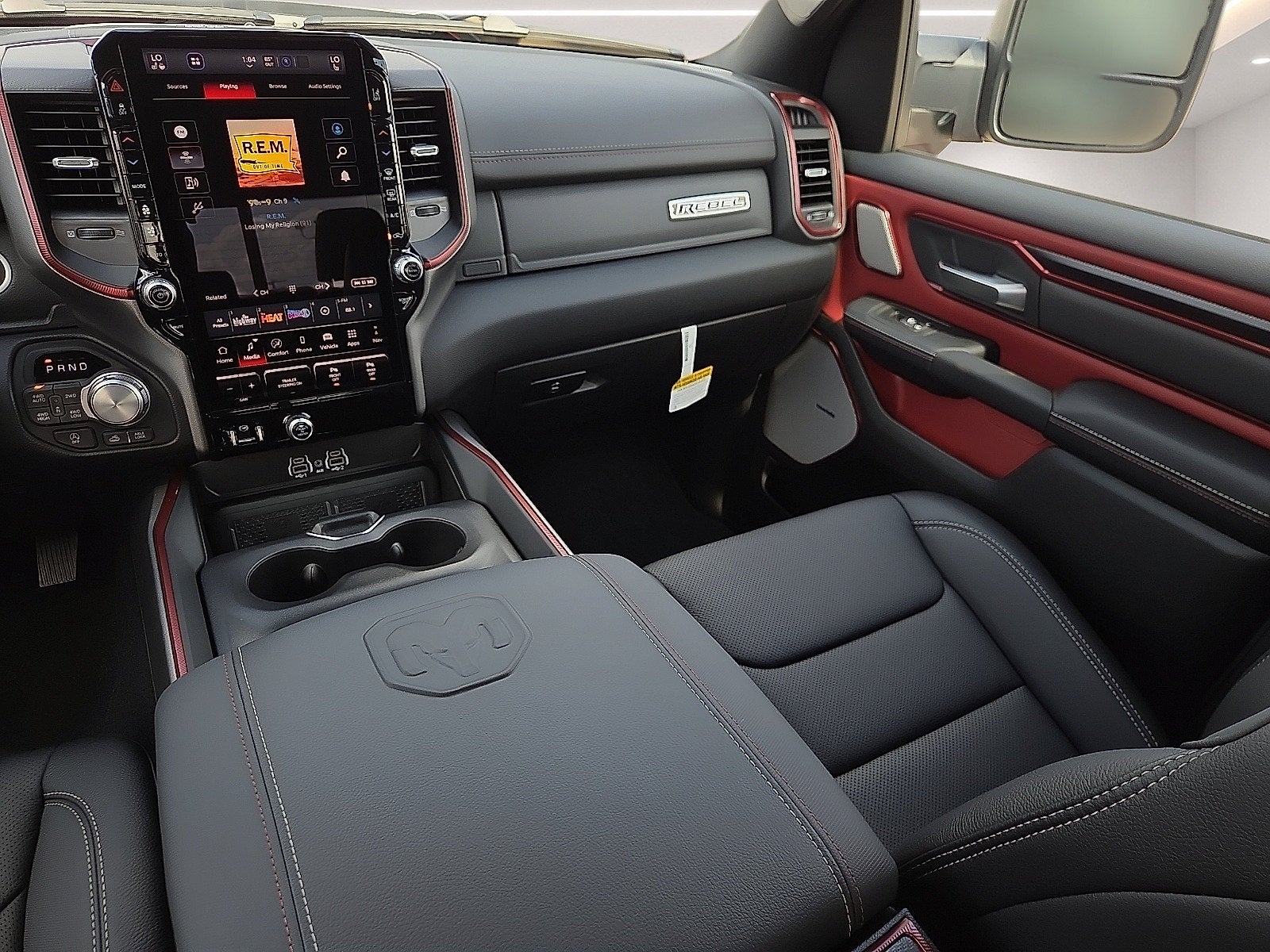 2027 RAM 1500 RAM 1500 REBEL CREW CAB 4X4 5'7' BOX