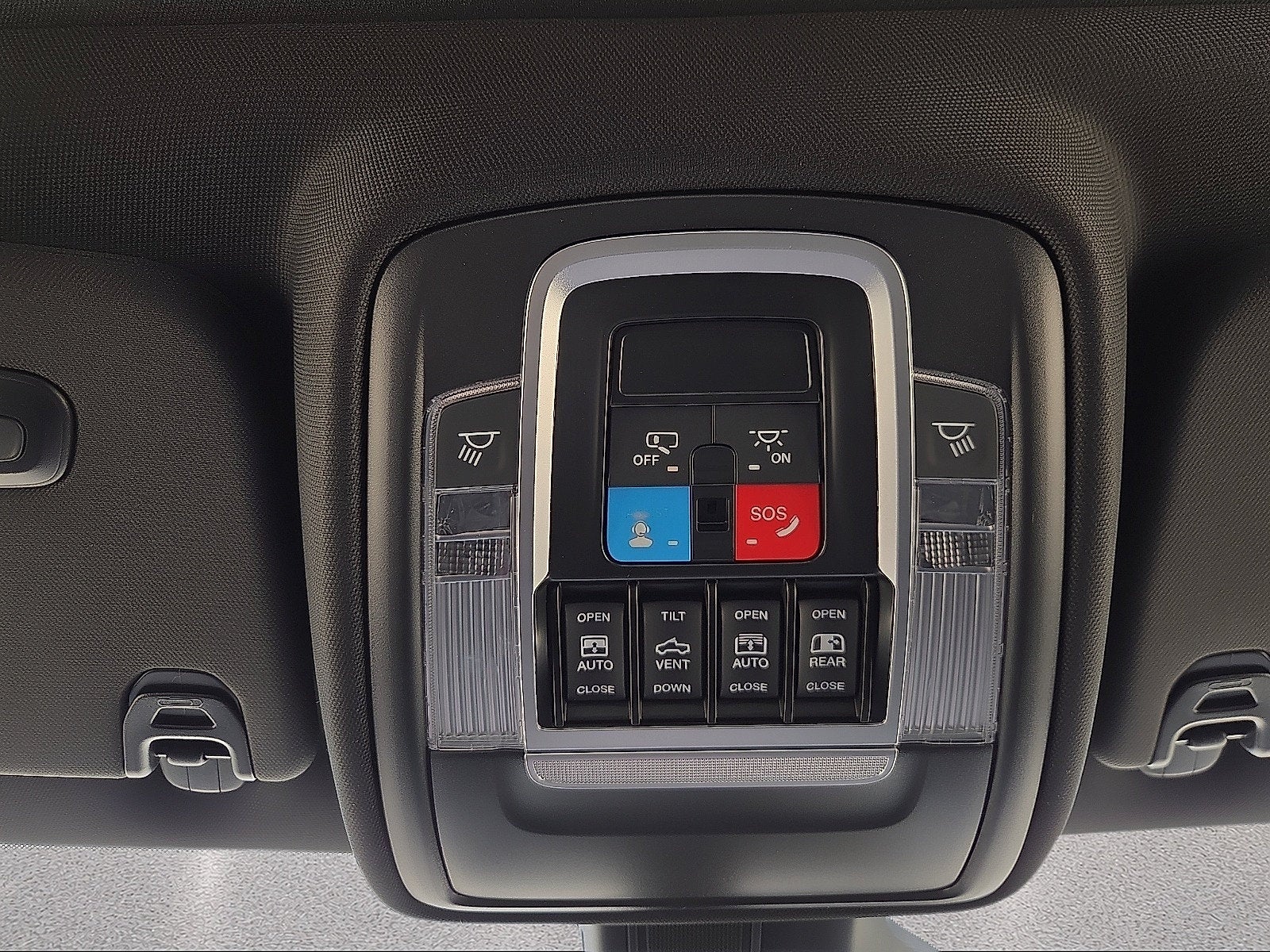 2027 RAM 1500 RAM 1500 REBEL CREW CAB 4X4 5'7' BOX