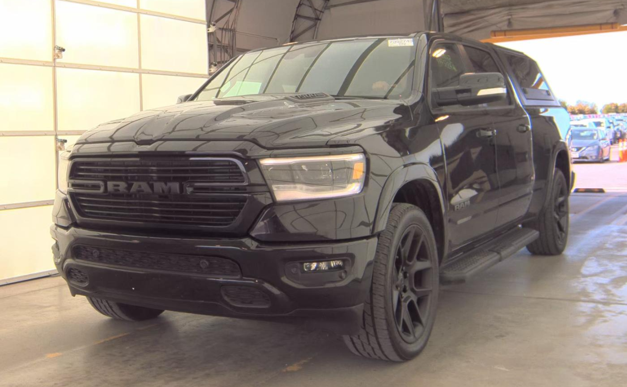 2022 RAM 1500 Laramie Crew Cab 4x4 6'4' Box