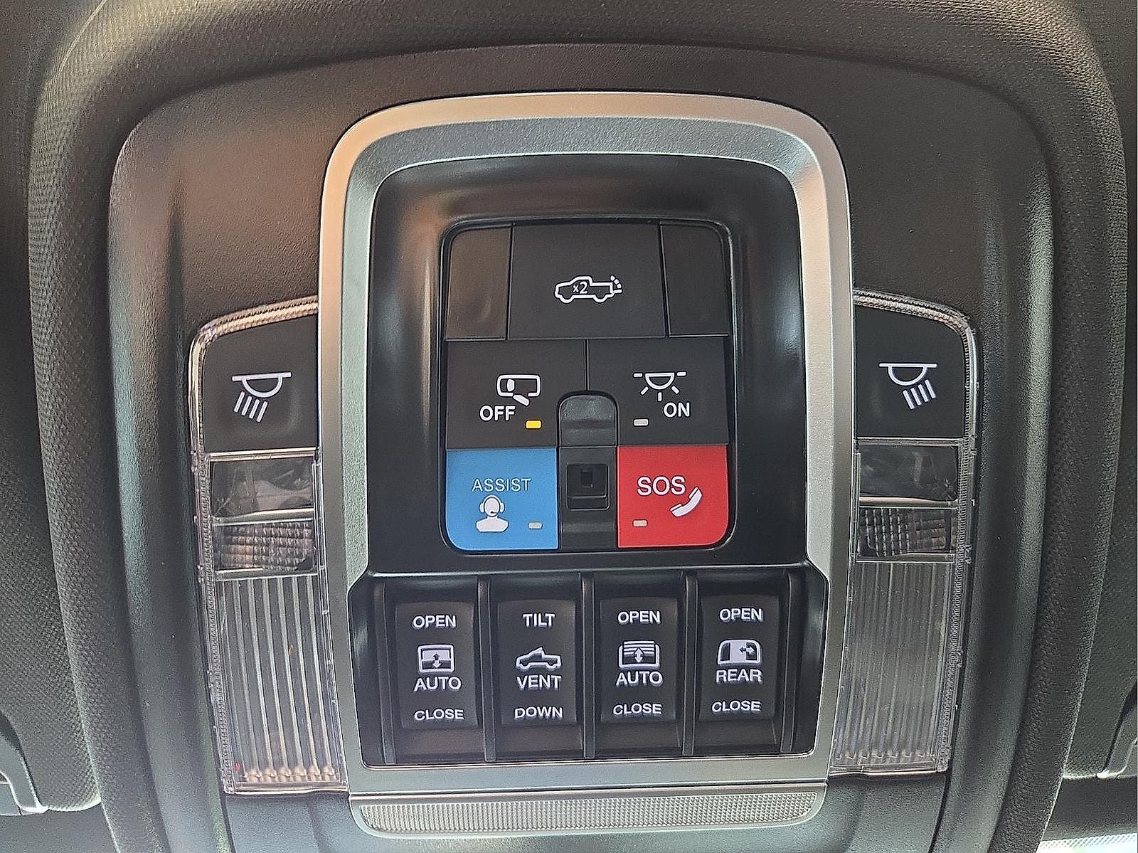2026 RAM Ram 1500 RAM 1500 RHO CREW CAB 4X4 5'7' BOX