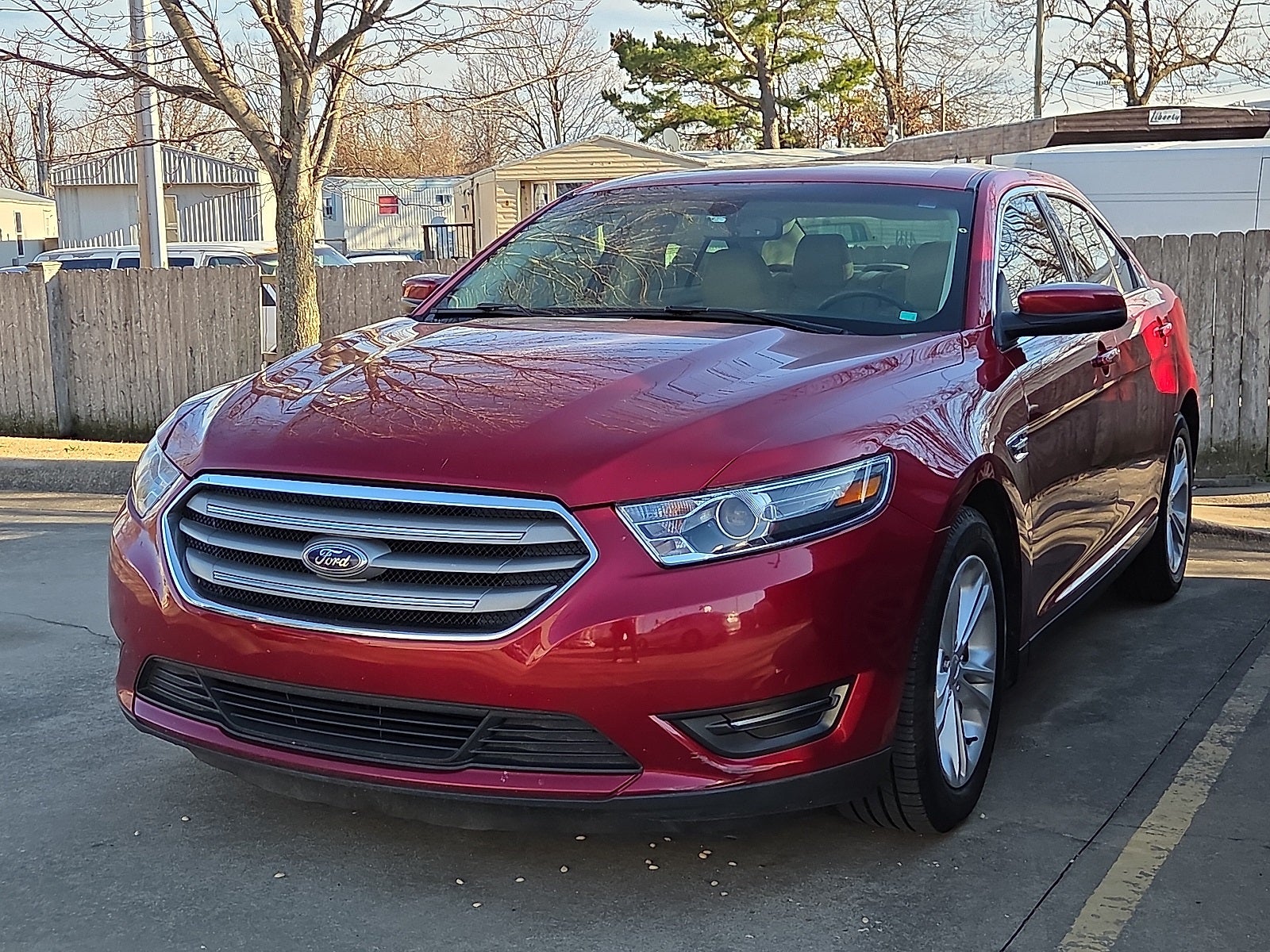 2017 Ford Taurus SEL