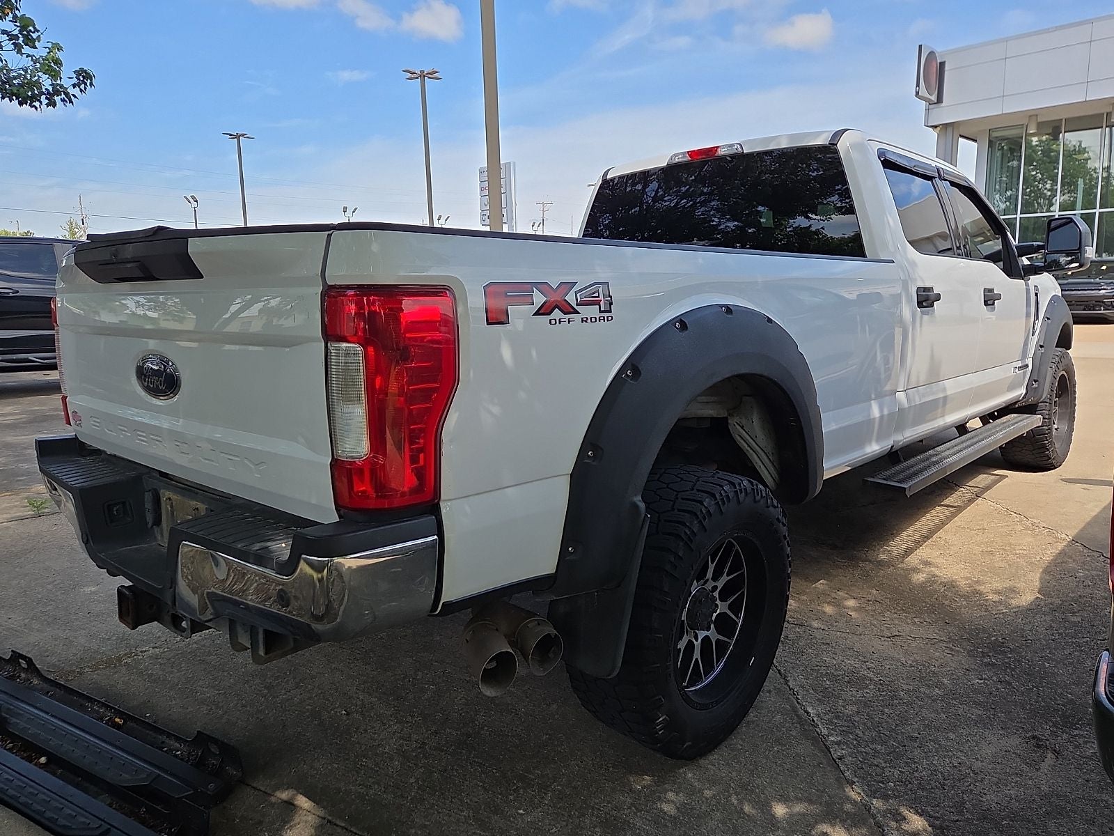 2017 Ford F-350SD Platinum
