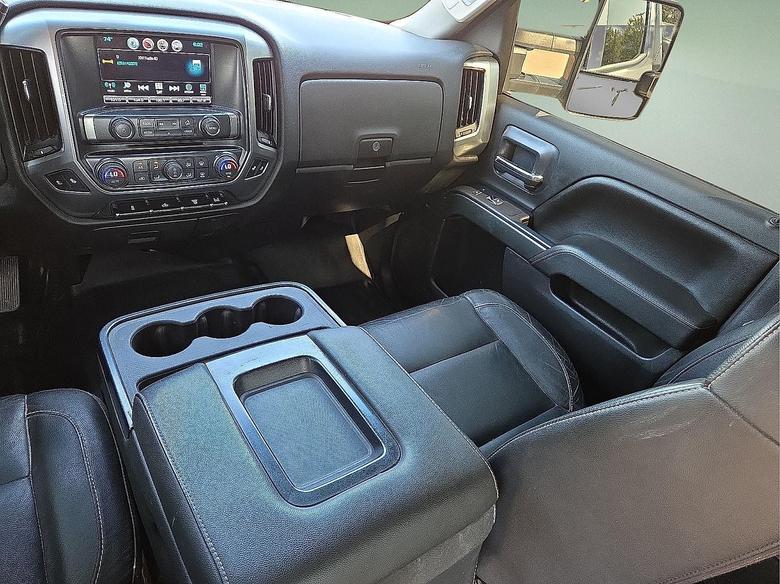 2016 Chevrolet Silverado 3500HD Chassis LT