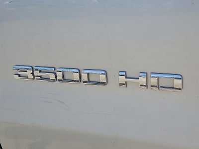 2016 Chevrolet Silverado 3500HD Chassis LT