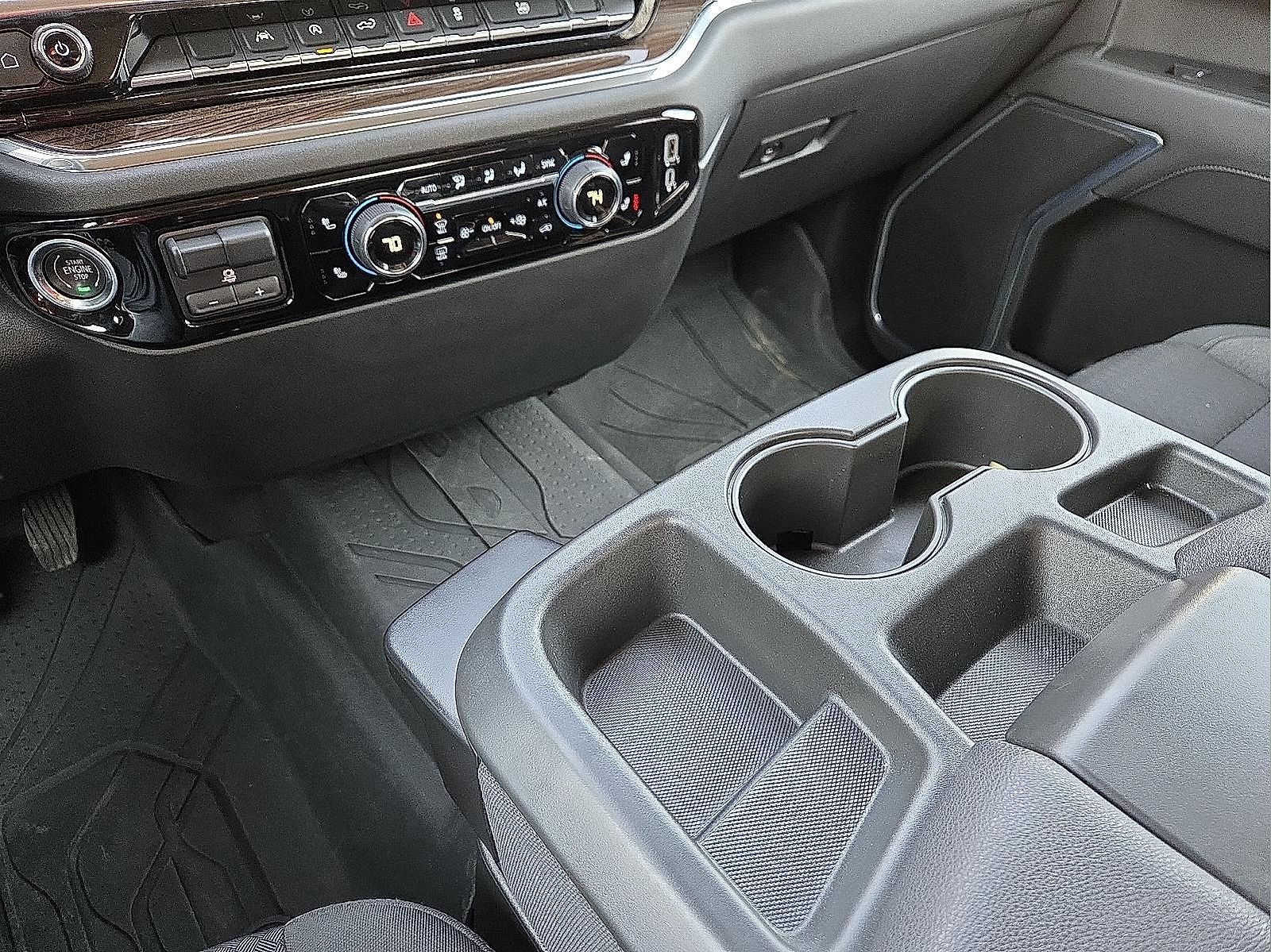 2024 Chevrolet Silverado 1500 4WD Crew Cab Short Bed RST