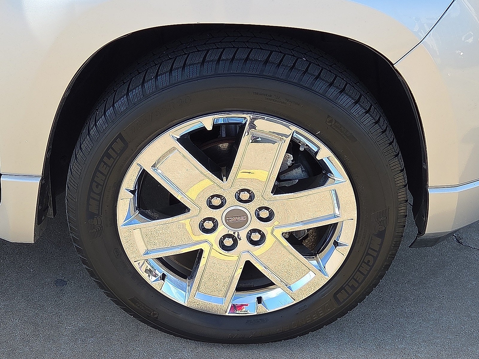 2015 GMC Acadia Denali