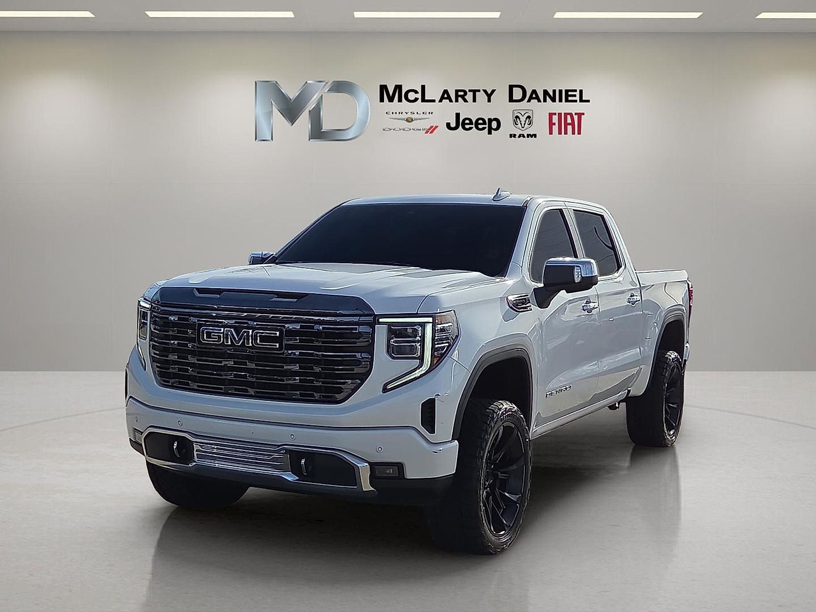 2023 GMC Sierra 1500 4WD Crew Cab Short Box Denali Ultimate