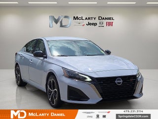 2025 Nissan Altima SR FWD