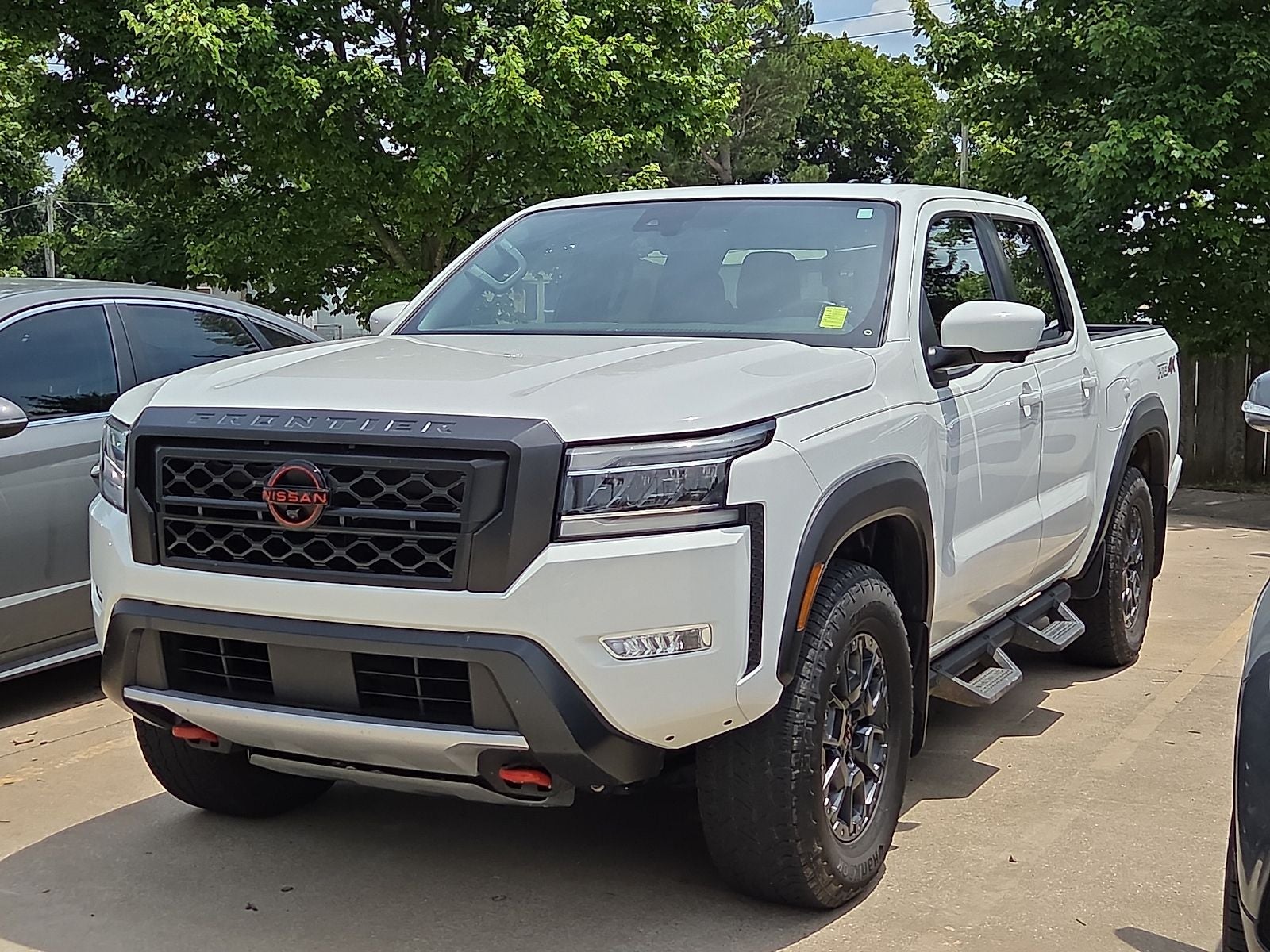 2024 Nissan Frontier Crew Cab PRO-4X 4x4