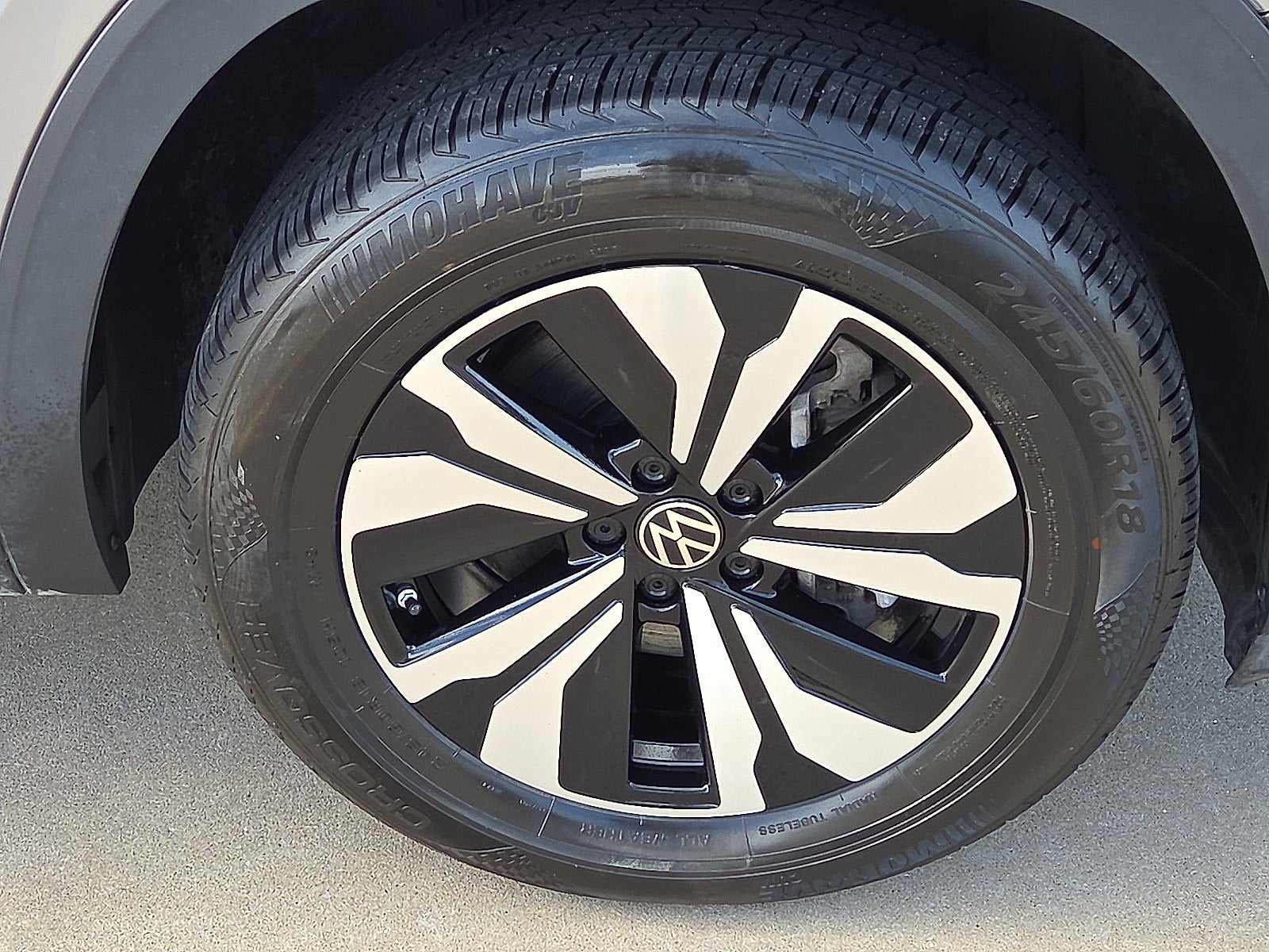 2024 Volkswagen Atlas Cross Sport 2.0T SE