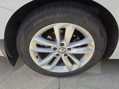 2020 Volkswagen Passat 2.0T SE