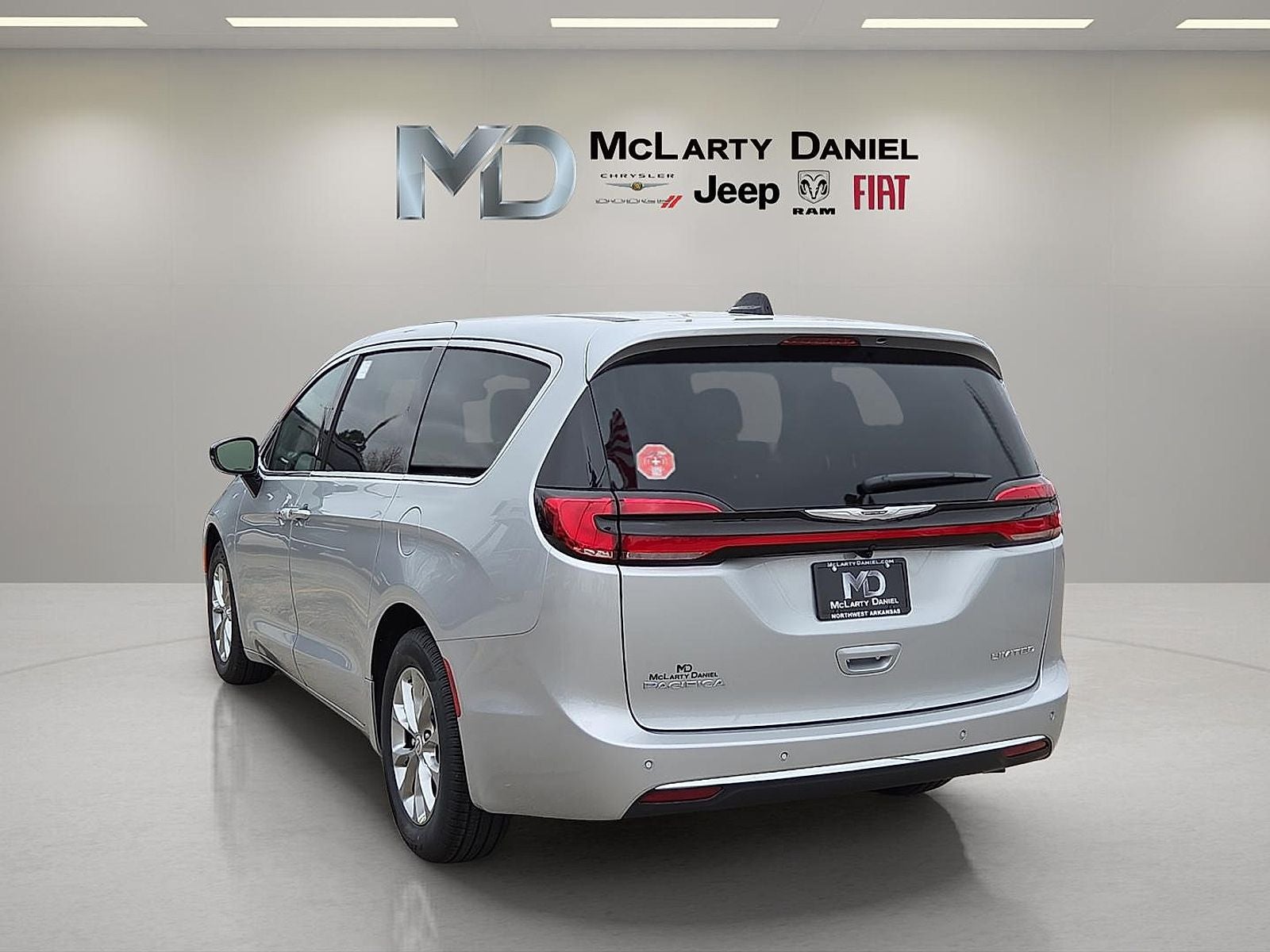 2026 Chrysler Pacifica PACIFICA LIMITED