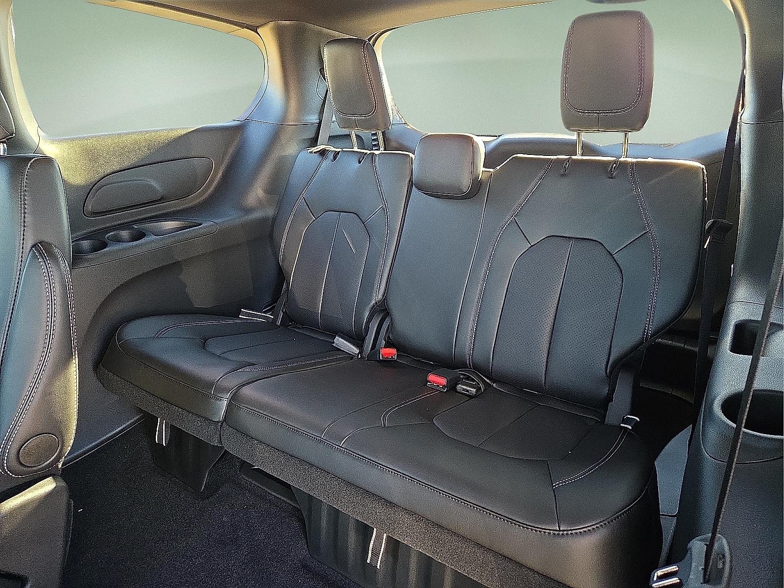 2026 Chrysler Pacifica PACIFICA SELECT AWD