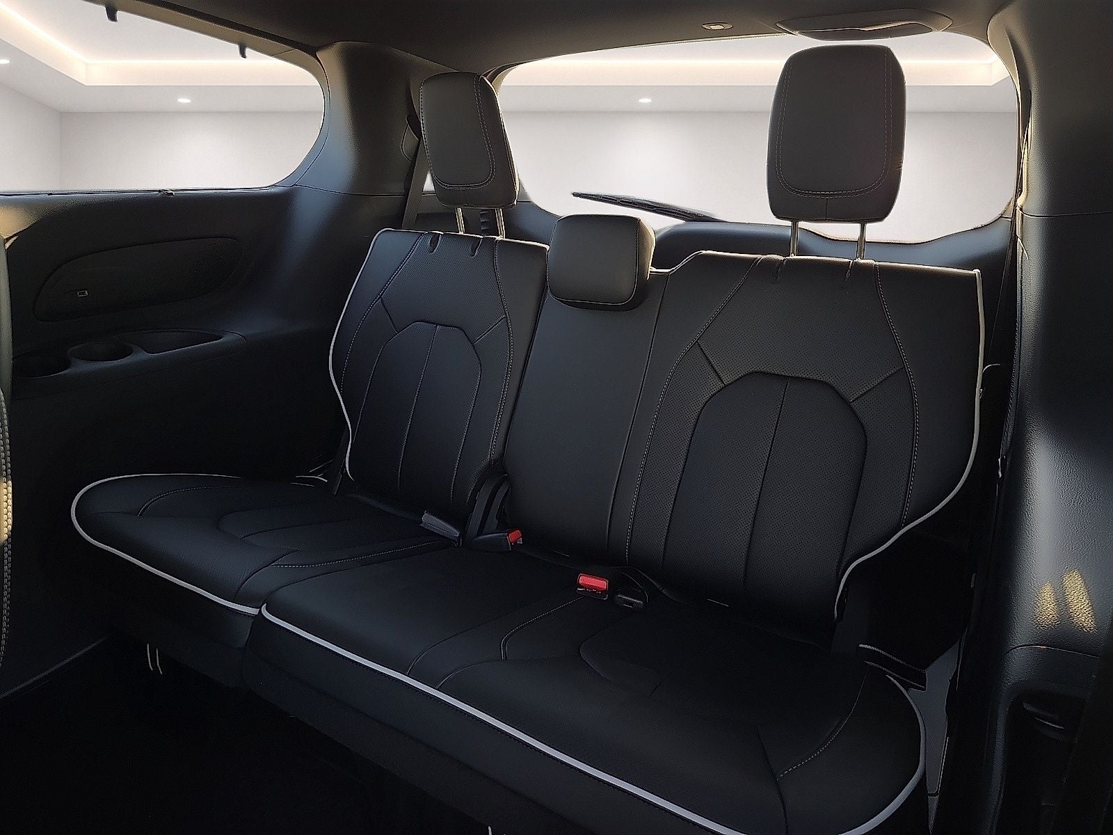 2027 Chrysler Pacifica PACIFICA LIMITED AWD