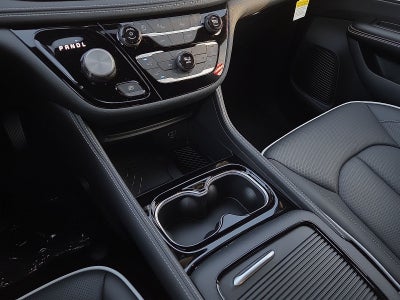 2027 Chrysler Pacifica PACIFICA LIMITED AWD