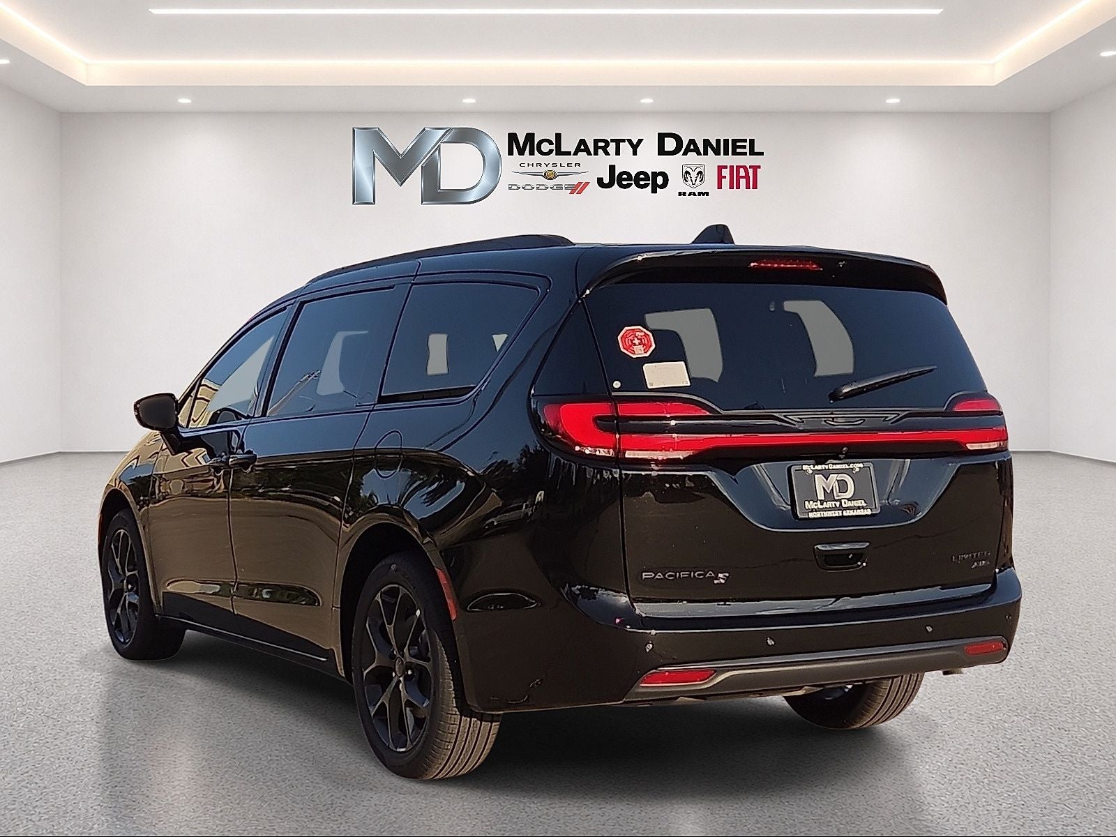 2027 Chrysler Pacifica PACIFICA LIMITED AWD