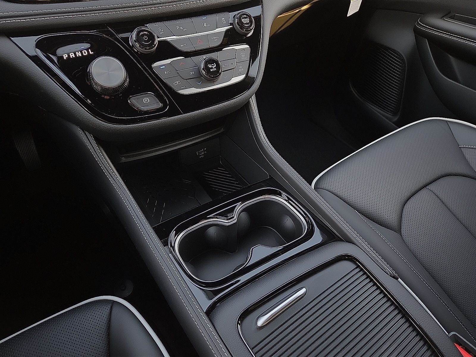 2027 Chrysler Pacifica PACIFICA LIMITED AWD