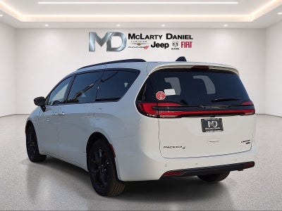 2027 Chrysler Pacifica PACIFICA LIMITED AWD